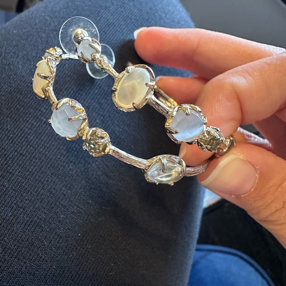 Vintage Heather Hoop Earrings in gold